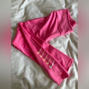Nike leggings hot pink